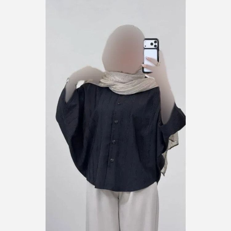پانچ کیمونو زنانه مدل نازلی جنس صوفیا زیپی فری سایز 38 تا 50