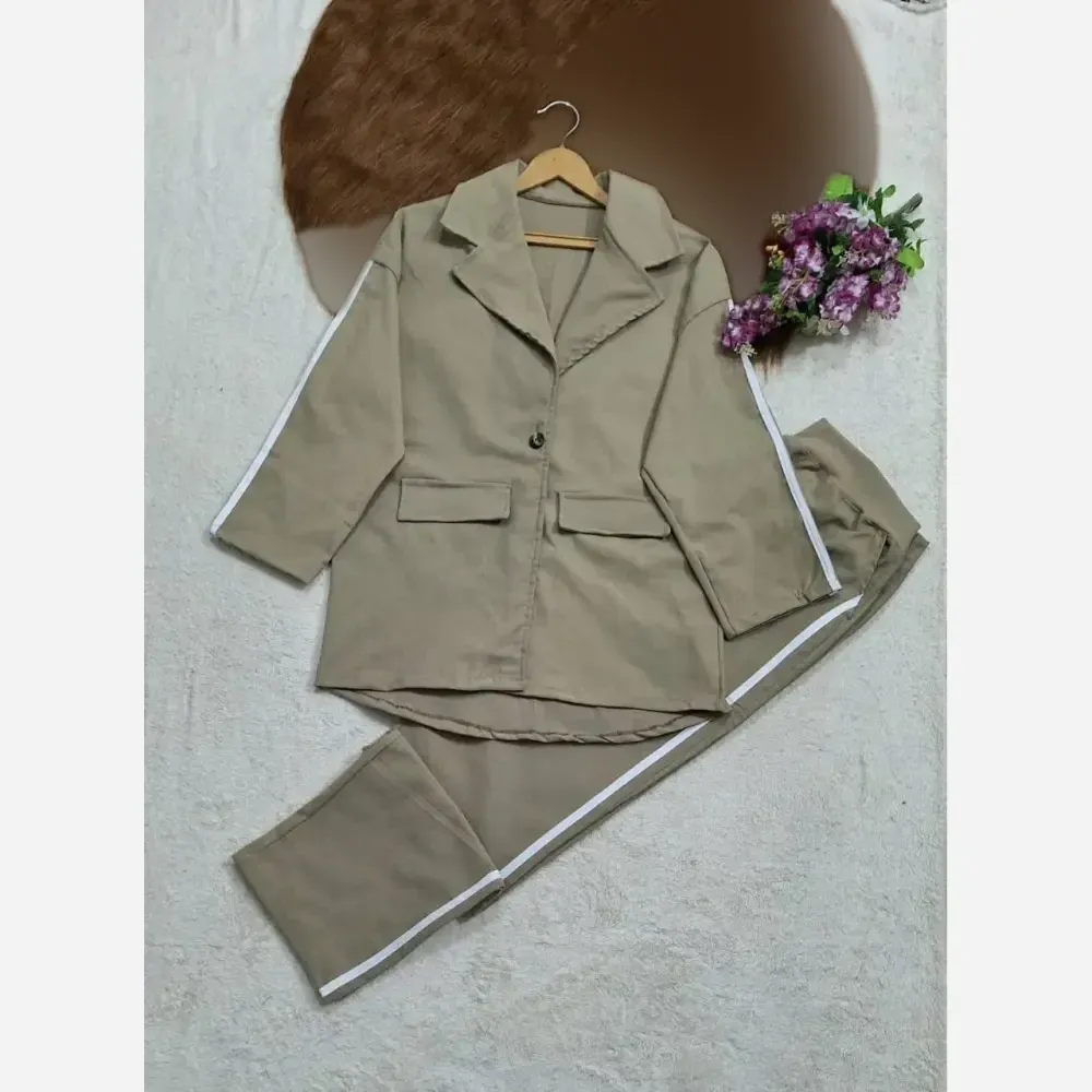 ست کت و شلوار اسپرت ققنوس کتان کش اعلا سبز خاکی سایز 38 تا 46