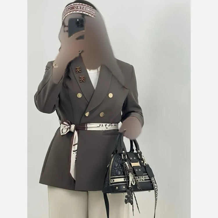 کت تک زنانه مازراتی کمربند دار رنگ بندی متنوع
