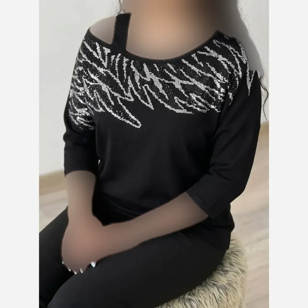 شومیز مجلسی پریناز مشکی پنبه لاکرا نگین کاری شده فری سایز