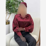 شومیز ساتن مات زنانه و دخترانه فری سایز رنگ مشکی و سبز تیره