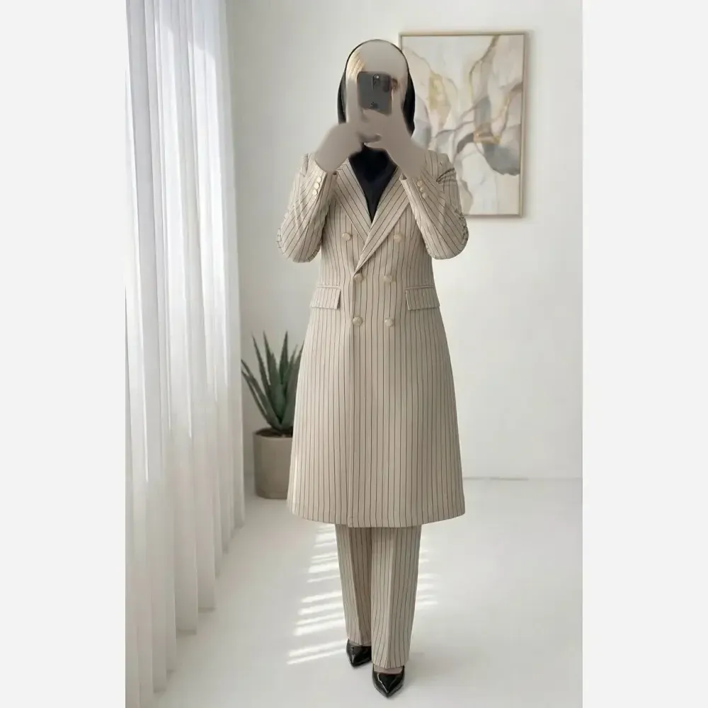 ست اداری و مجلسی زنانه مدل سارا پارچه مازراتی کجراه درجه یک