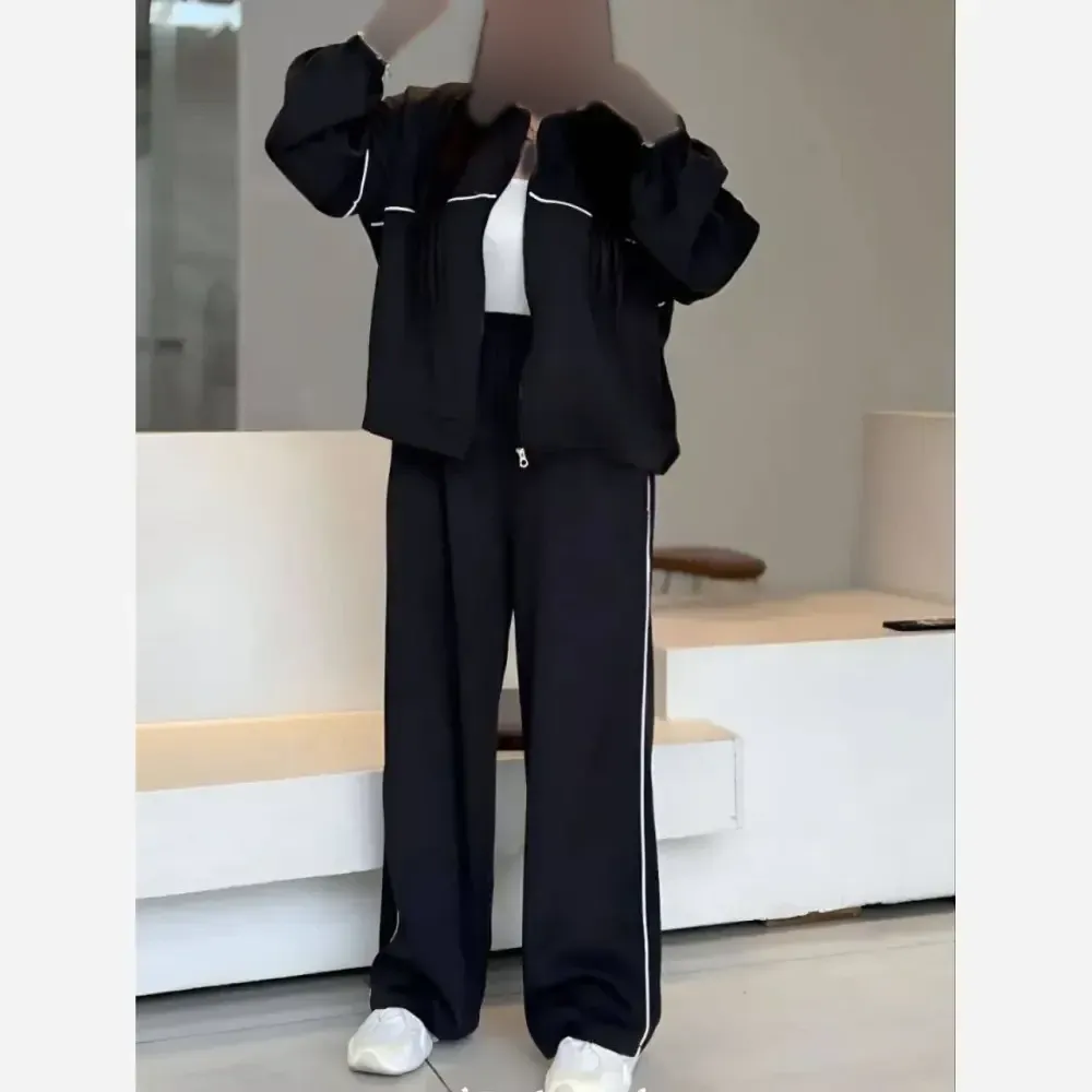 ست سویشرت و شلوار زنانه جنس مازراتی فری سایز رنگ مشکی سرمه ای شکلاتی