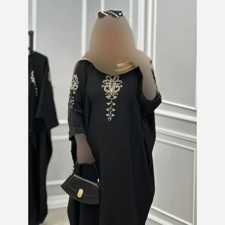 عبایی همدم الیزه مشکی فری سایز 38 تا 50 قد 120 بند تنظیم سایز