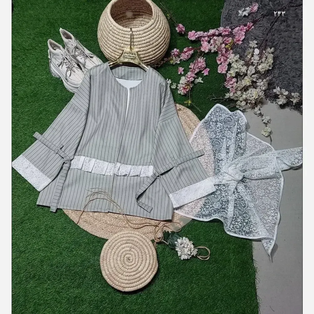 کت آدرینا سایزبزرگ جنس مازراتی اعلا رنگ بندی نسکافه ای سبربنتون سایز 38 تا 50 فری قواره دار دورسینه 142 قد 71