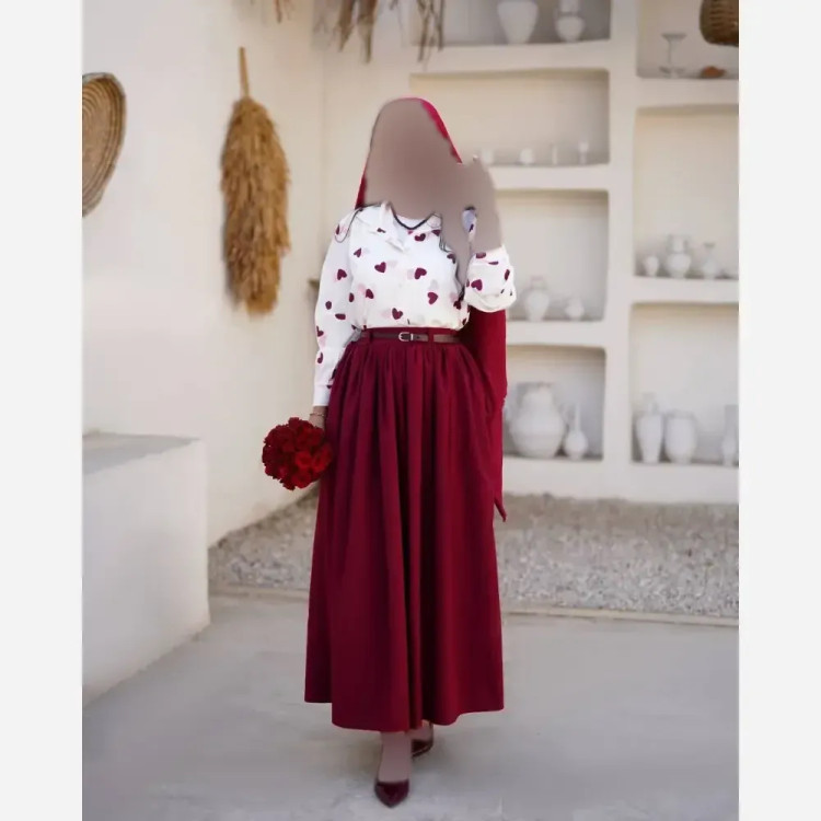 ست سه تیکه شومیز و دامن زنانه مدل قلب جنس بوگاتی و لنین پلاس سایز 1 و 2
