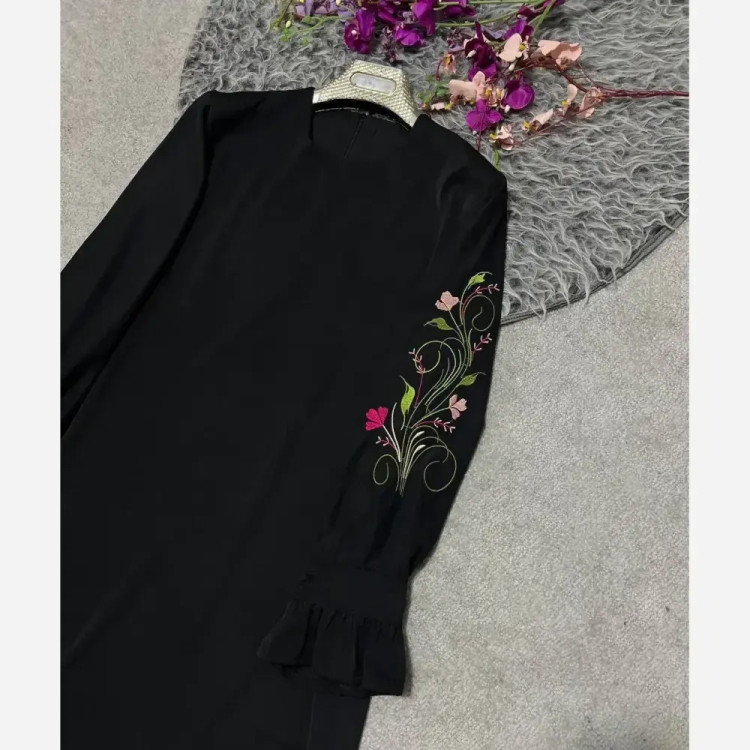 عبا فرشته مشکی الیزه درجه یک تنخور عالی شیک کیفیت تضمینی قد 135 مناسب سایز 38 تا 52