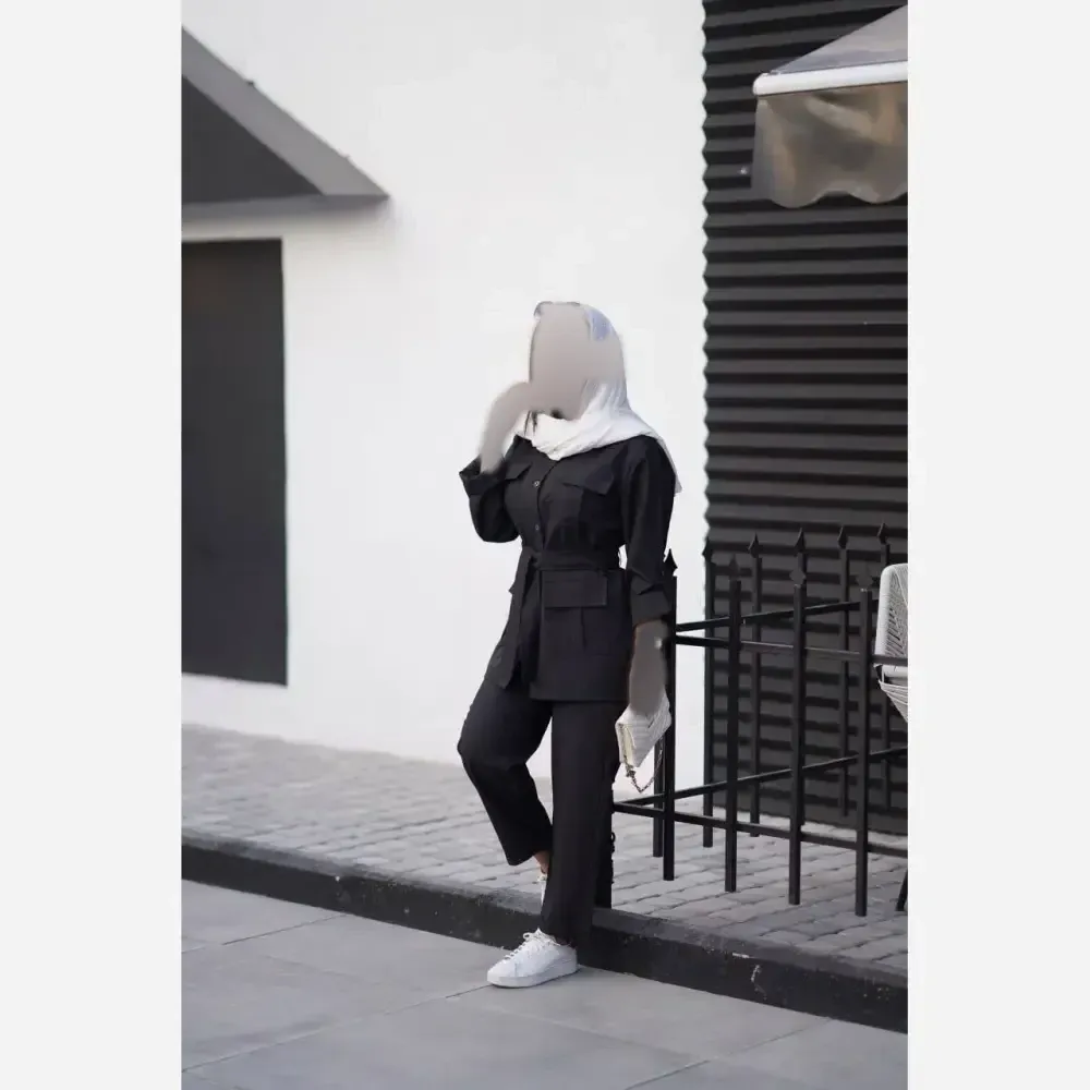 ست لباس زنانه سارا جنس پرشیا مکانیک رنگ مشکی و طوسی فری سایز