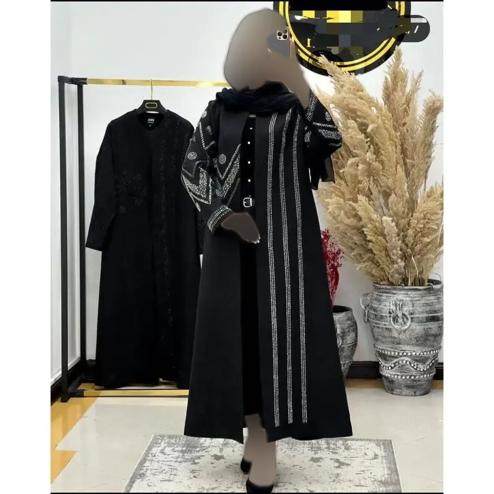 مانتو مجلسی آنا جنس مازراتی گرم بالا درجه یک سایز بزرگ