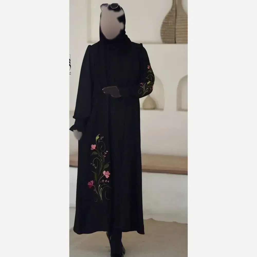 عبا زنانه مدل فرشته جنس الیزه رنگ مشکی گلدوزی شده سایز 1 و 2