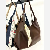 کیف زنانه ونوس جنس وارداتی رنگ شکلاتی مشکی موکاموس سایز 33-22