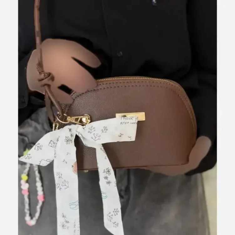کیف اسپرت زنانه شرانگ وارداتی سایز 20 در 13 رنگ بندی متنوع
