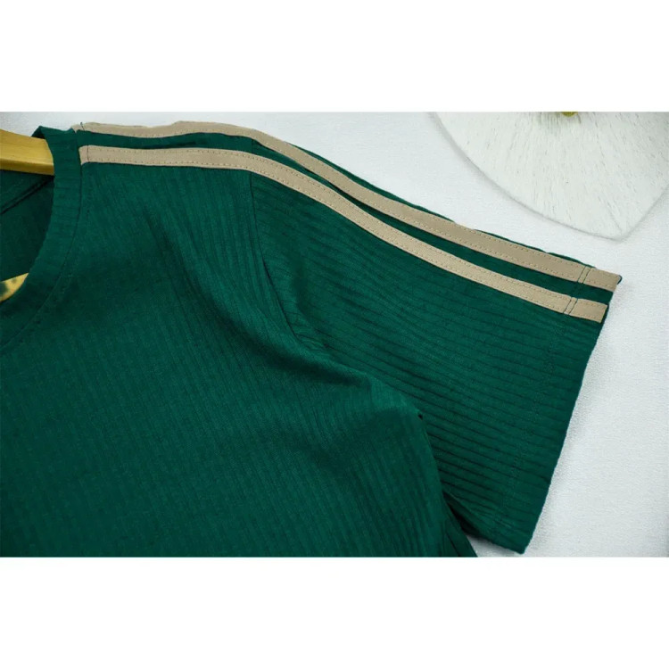 ست تیشرت و شلوارک زنانه اسپرت راه راه فانریپ کبریتی فری سایز
